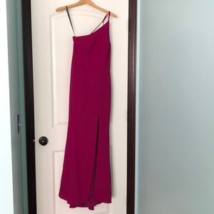 One shoulder gown